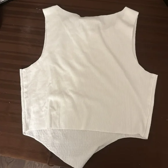 AKIRA Cream Sequin Asymmetrical Crop Tank Top M - Picture 4 of 7